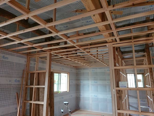 冬のヒートショックから両親を守る。断熱リノベで叶える“あたたかい実家”