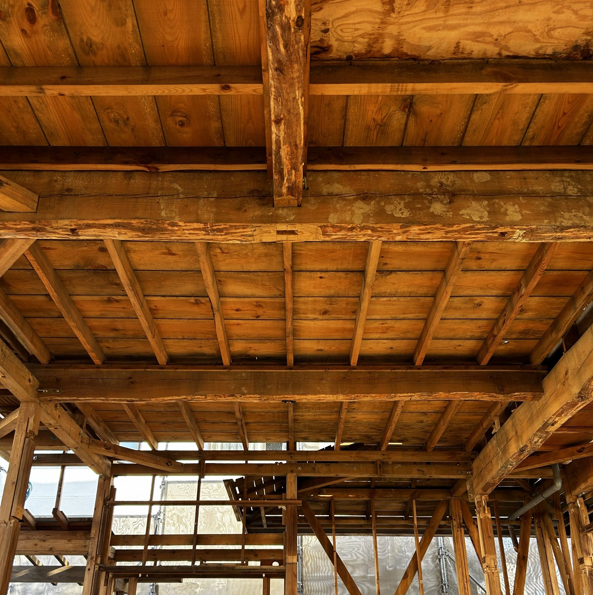 完成すると見えなくなる構造部分。それを支えるのが大工の技。家づくりは大工力で決まる！│【郡山リノベモデル⑧】